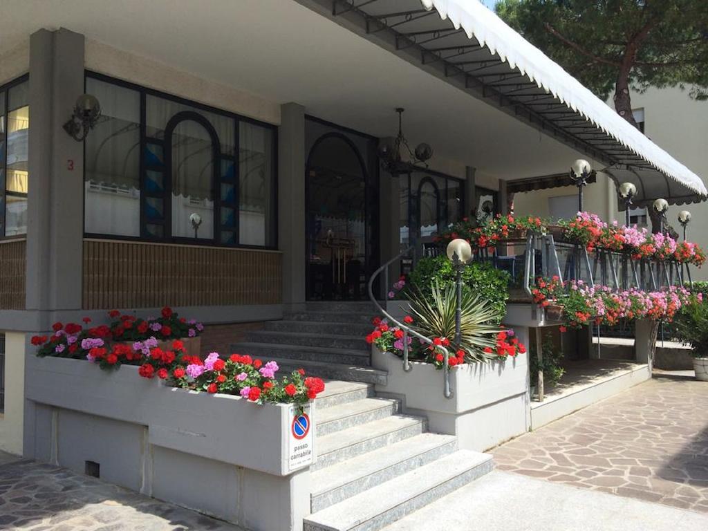 Aparthotel & Al Mare