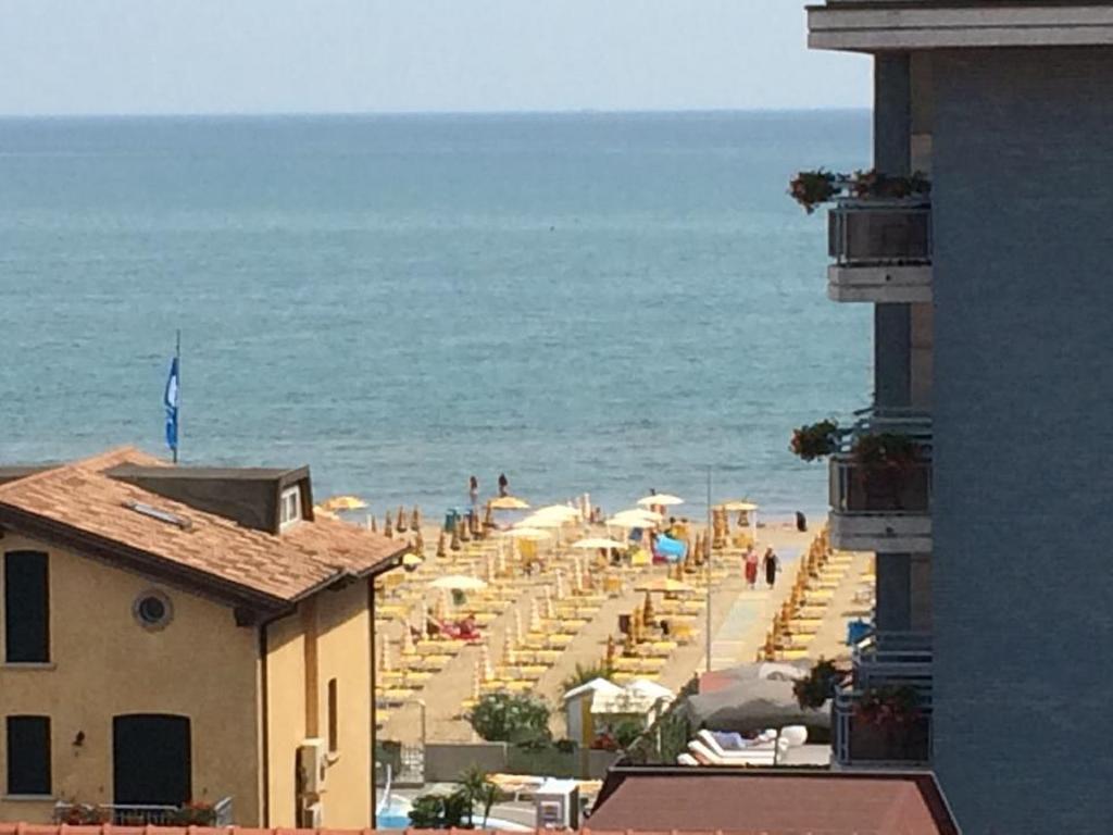 & Al Mare Apart-hotel 3*